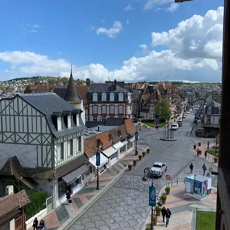 Apartmán Duplex Au Coeur De Avec Vue Imprenable Et Parking Prive