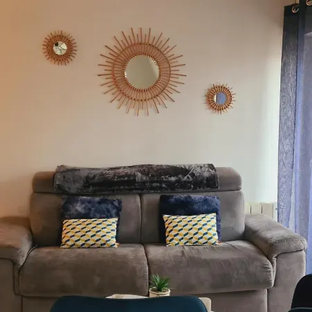 Duplex Au Coeur De Avec Vue Imprenable Et Parking Prive Deauville